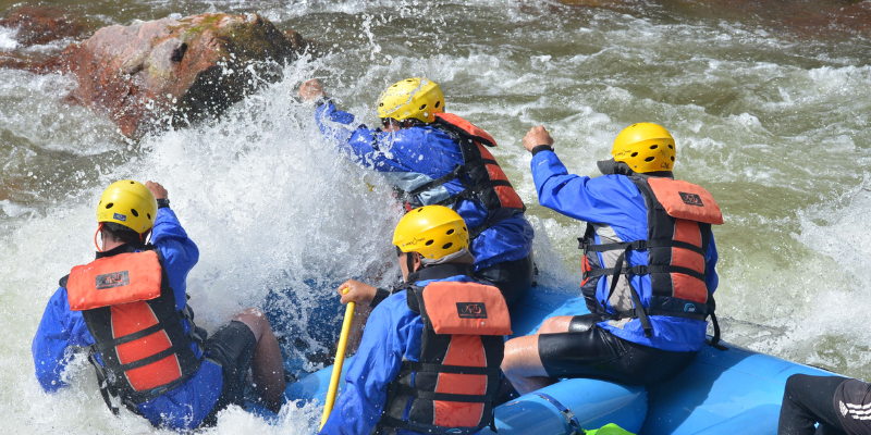 whitewater rafting in royal gorge colorado